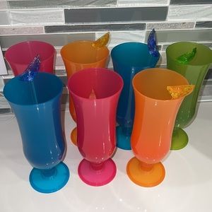 8 eight cocktail colorful plastic cups with stirrers (pink, blue, orange, green)